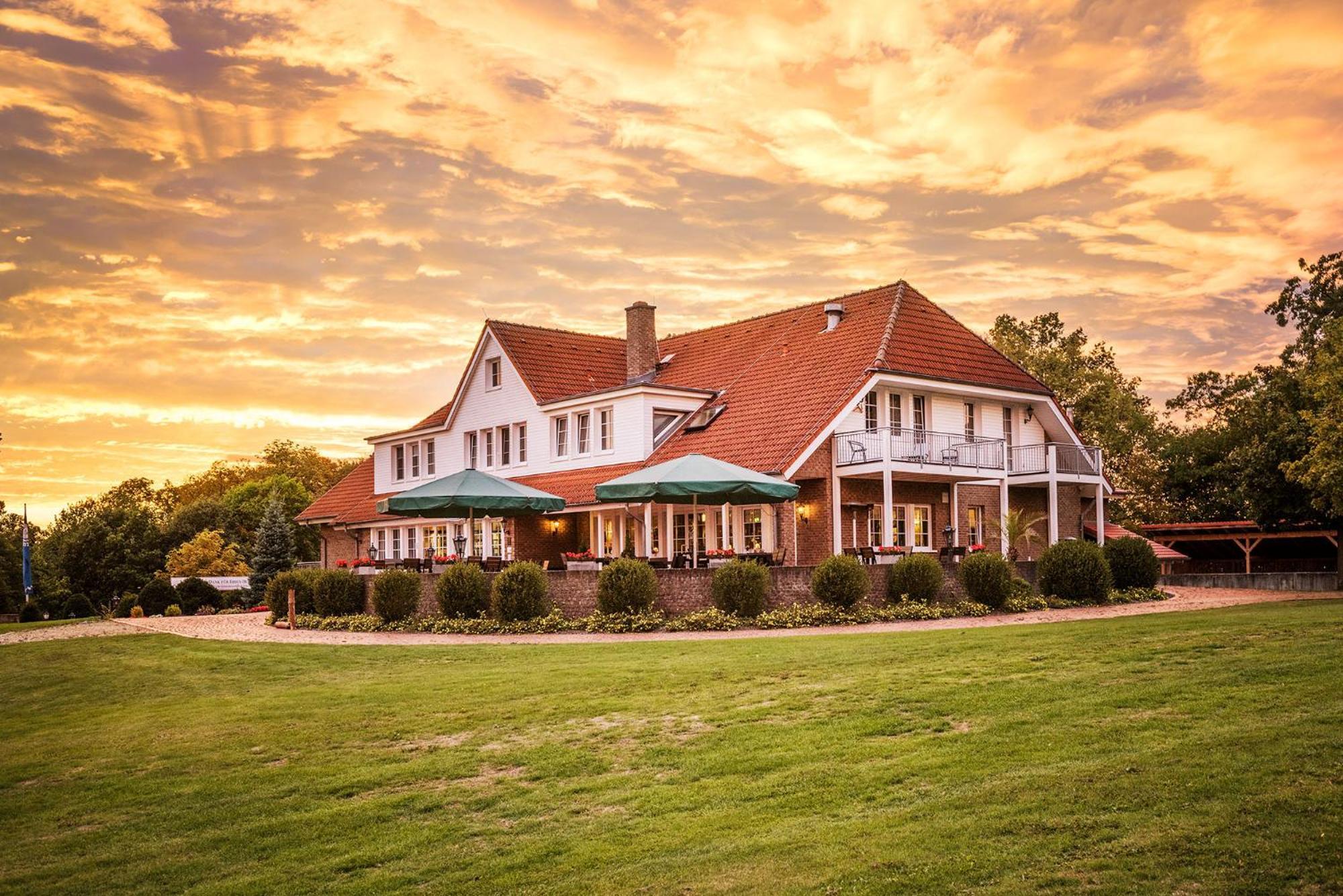 Hotel Reindahls Wilkendorf Esterno foto